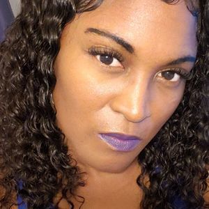 Meet your Posher, Denice